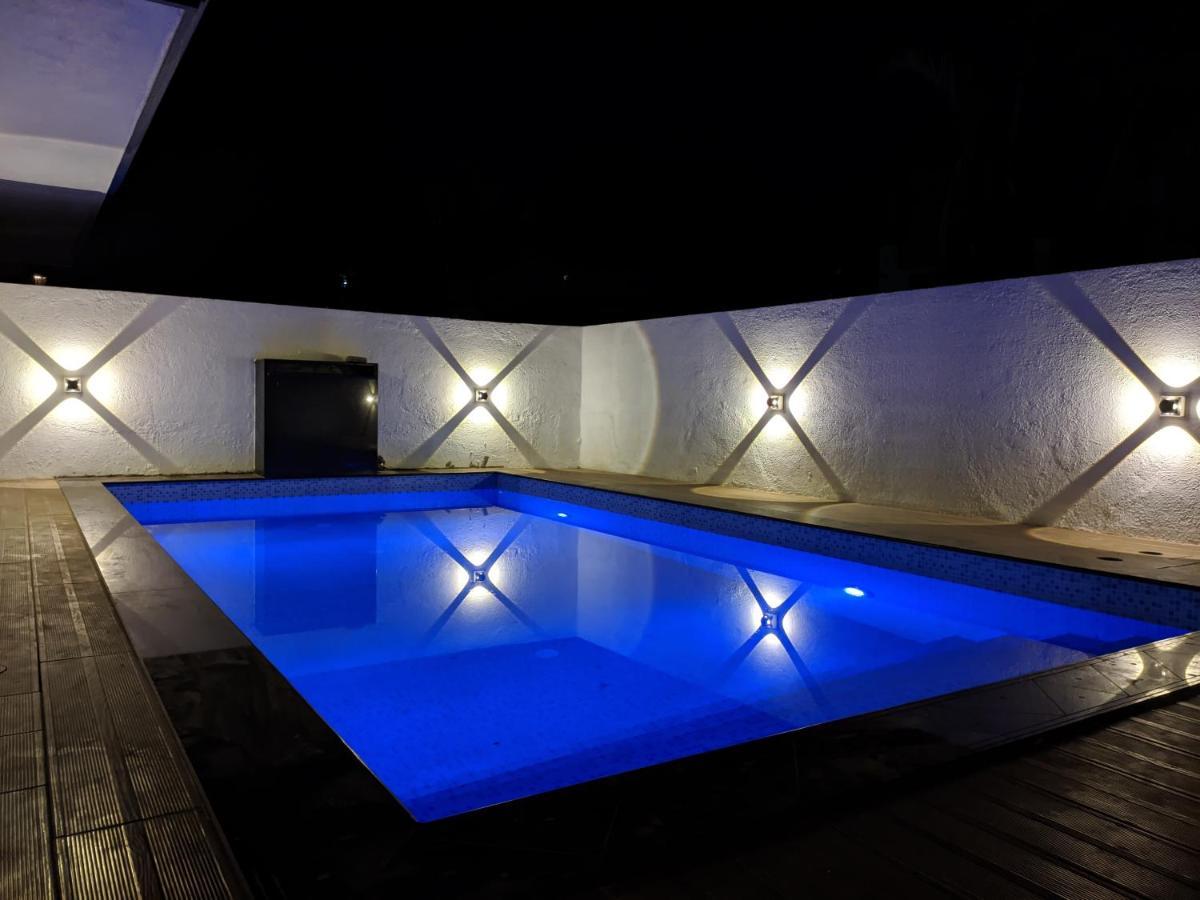 Villa The Aura Lonavala Extérieur photo