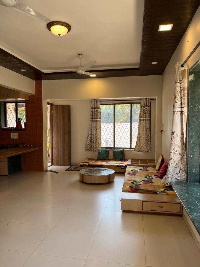 Villa The Aura Lonavala Extérieur photo