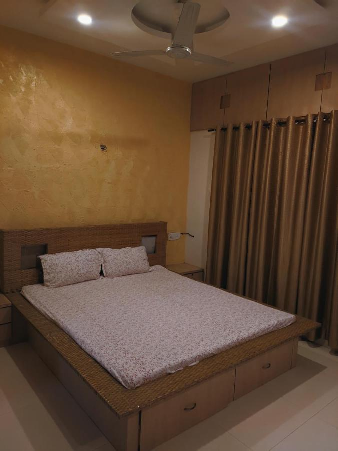 Villa The Aura Lonavala Extérieur photo